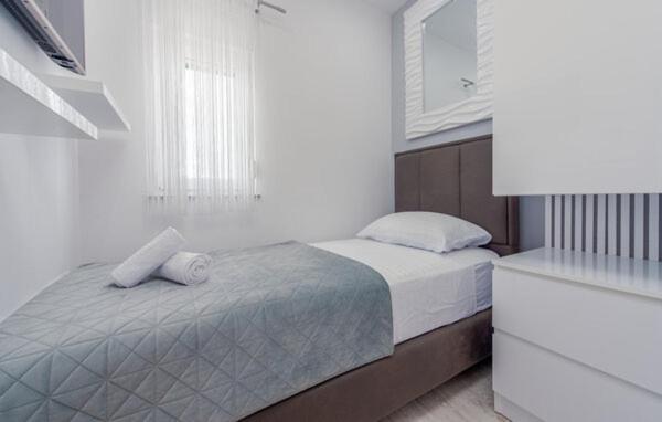 Apartmant Shine Luxury マスレニツァ エクステリア 写真