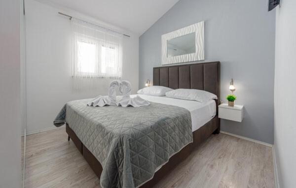 Apartmant Shine Luxury マスレニツァ エクステリア 写真