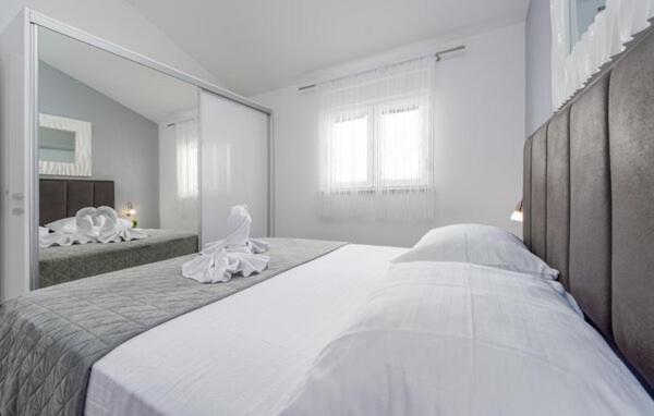 Apartmant Shine Luxury マスレニツァ エクステリア 写真