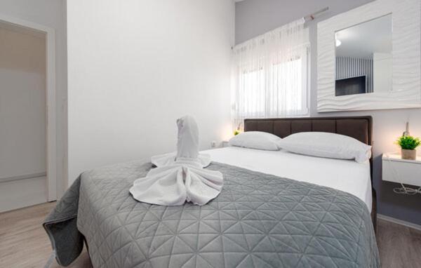 Apartmant Shine Luxury マスレニツァ エクステリア 写真